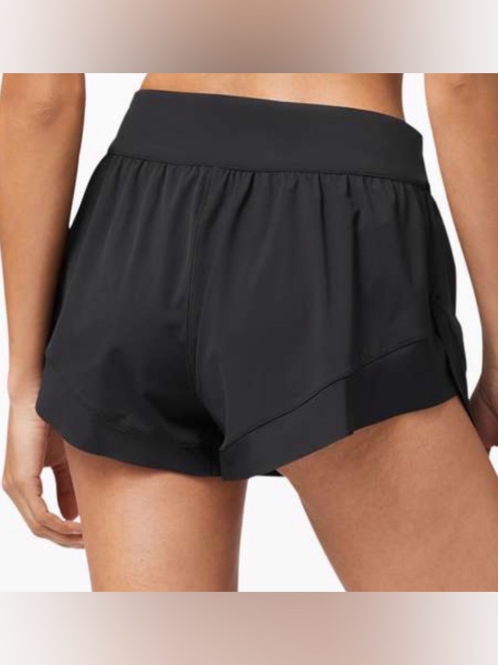 Lululemon Calm Tides Run Short - Picture 2 of 9